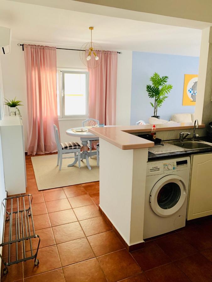 101 Hippo Apartment In Popular Regina Gardens Paphos Buitenkant foto